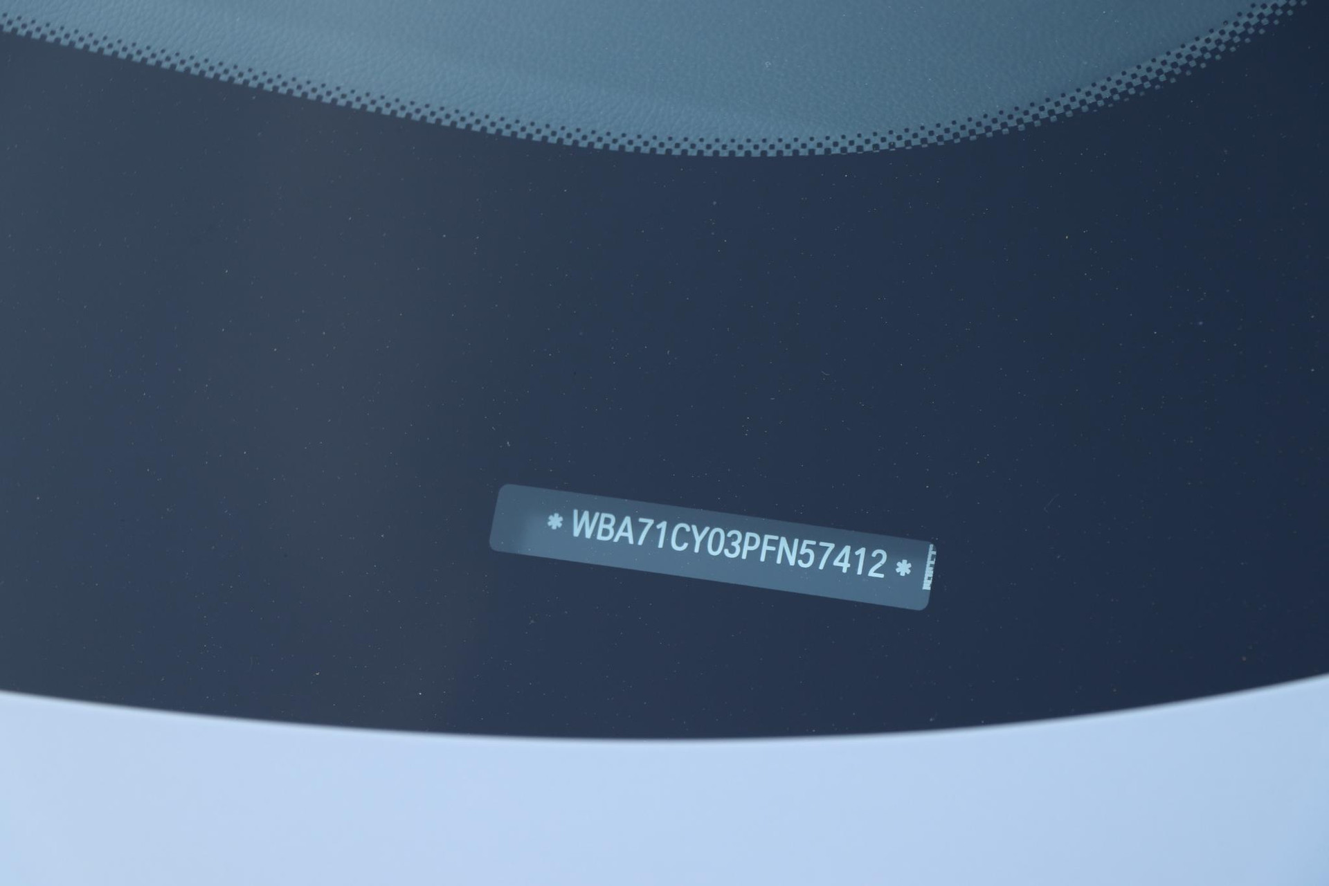 44393625-28.jpg