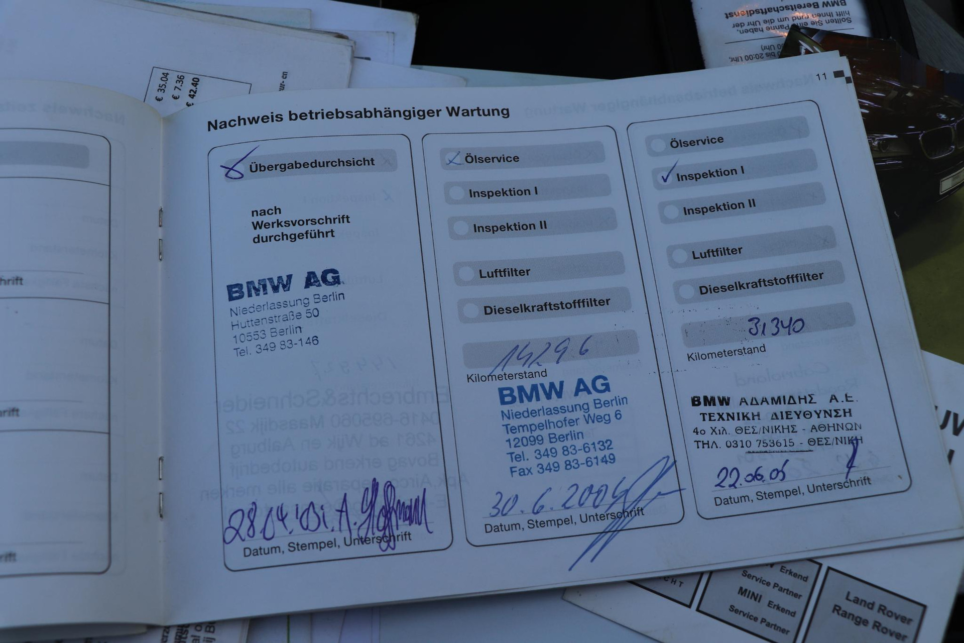 44917948-49.jpg