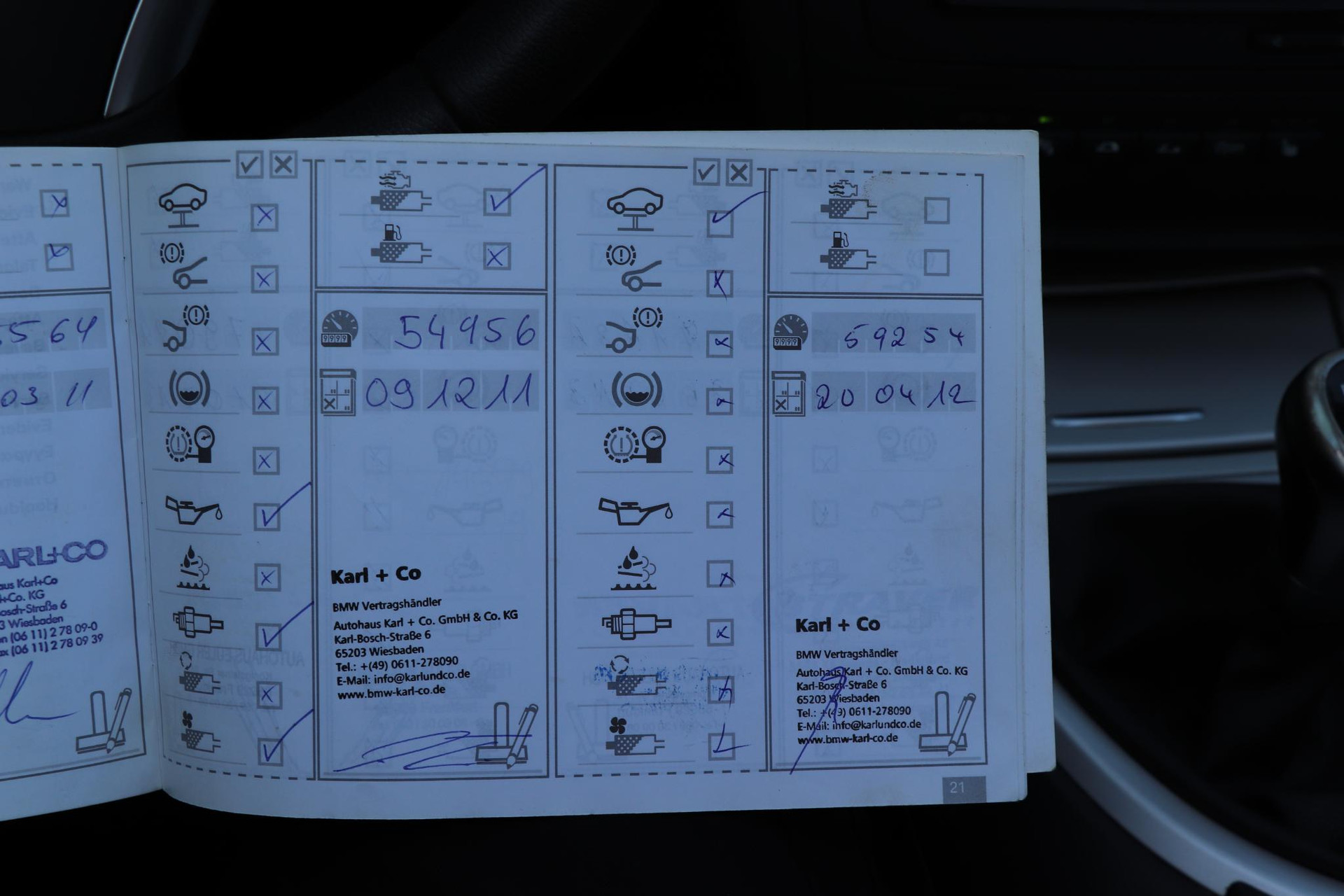 46468729-54.jpg