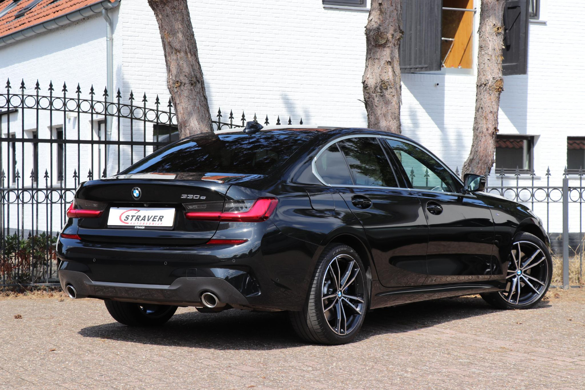 46841329-4.jpg