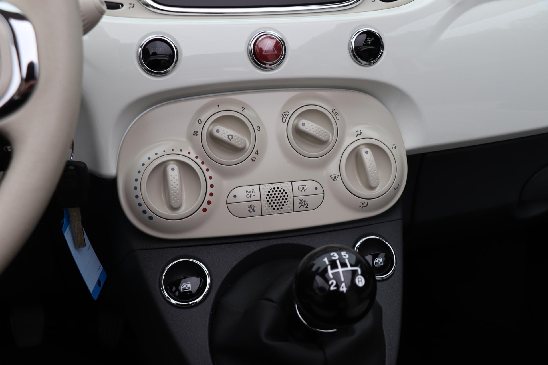 48491392-34.jpg
