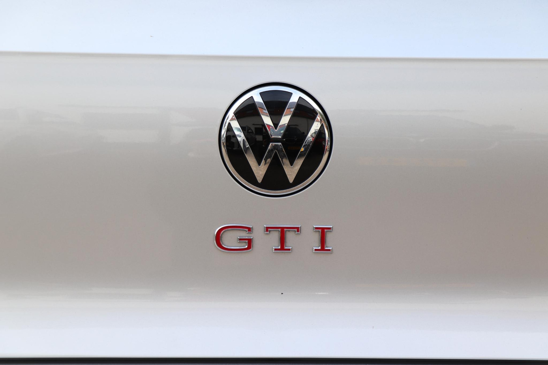 48491486-28.jpg